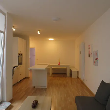 L8 Street - Mollstraße 28 Apartment *
