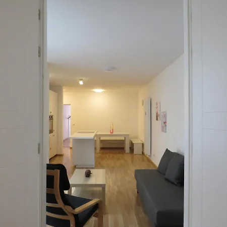 L8 Street - Mollstraße 28 Apartment